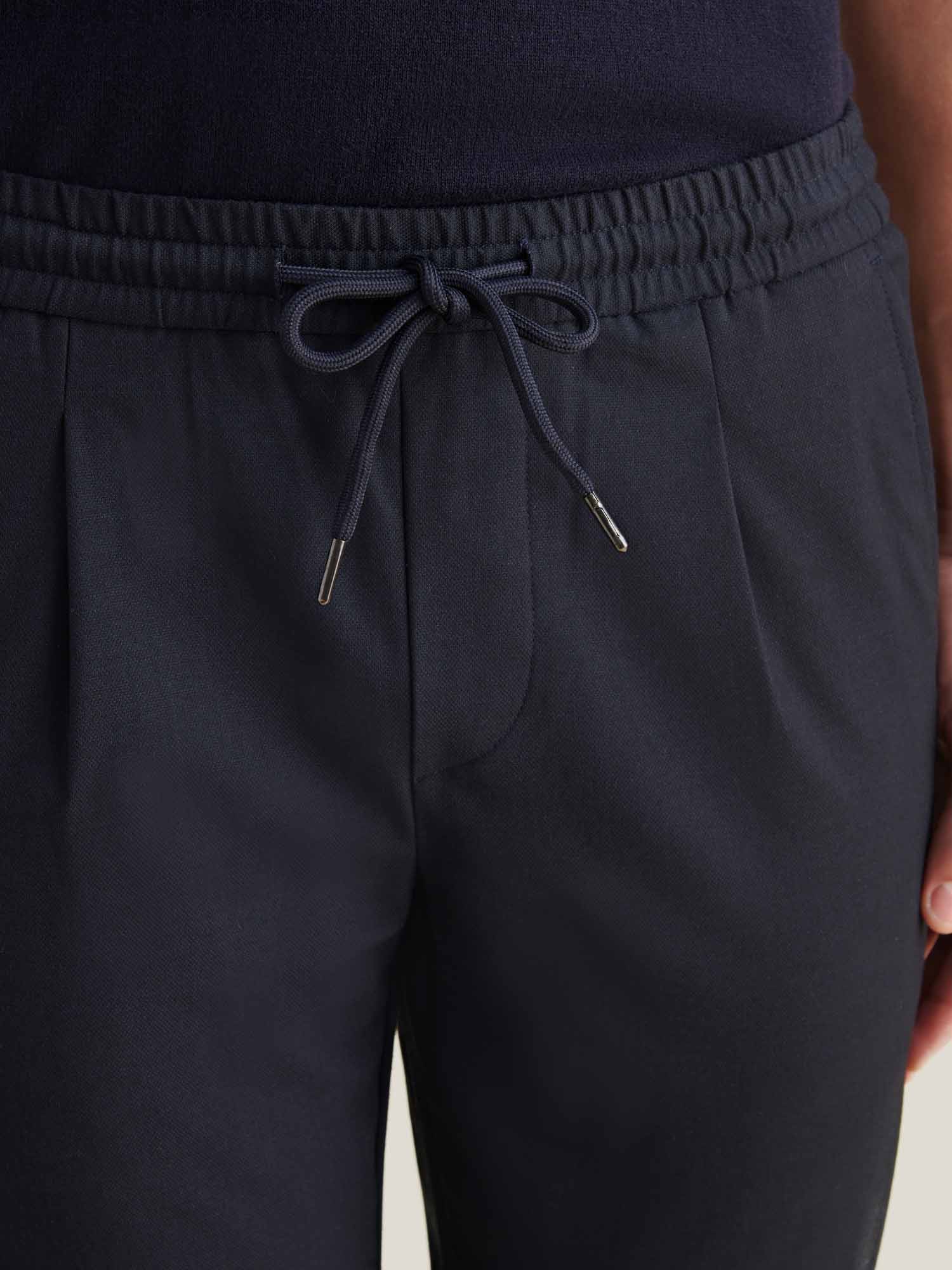 Single-Pleat Drawstring Travel Trousers in Navy Blue